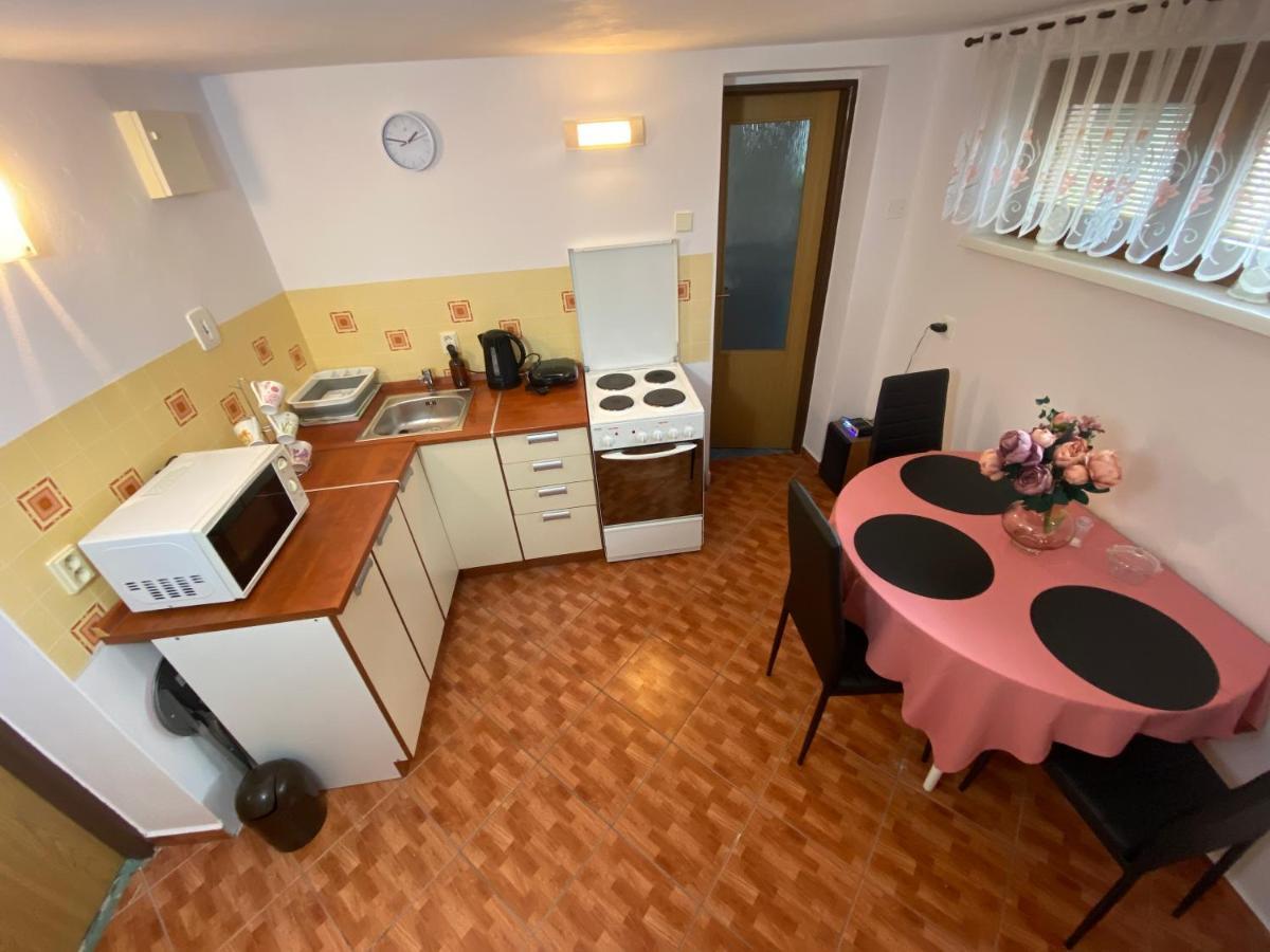 Appartamento Privat Tilia Ivachnová Esterno foto